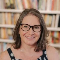 Ivana M. Todeschini Hilgert